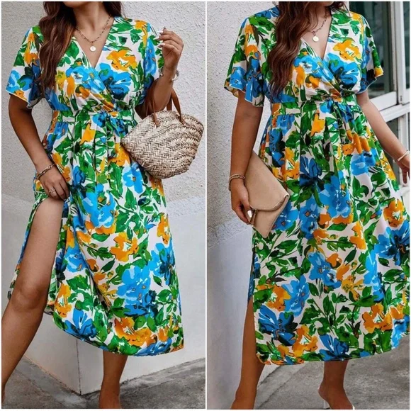 Plus Floral Print Butterfly Sleeve Dress - Picture 3 of 8